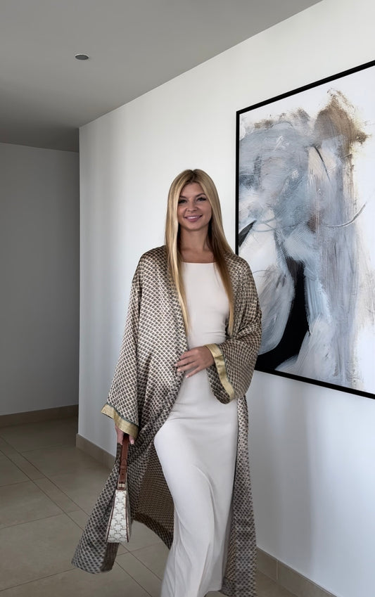Kimono (Gold / Gold Cuffs)