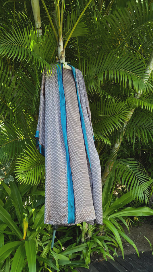 Kimono BEIGE (blue details)